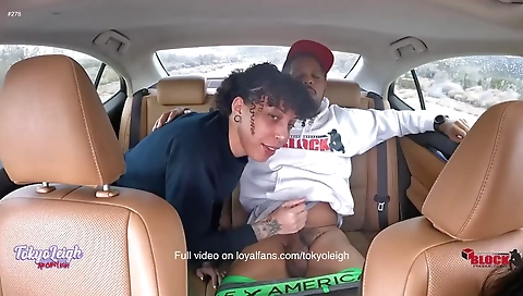 Milf & huge ass fucking with her friend