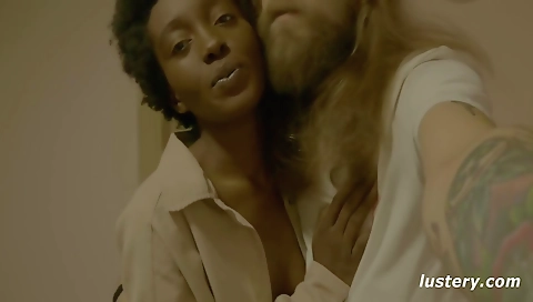 Shake & big booty fuck