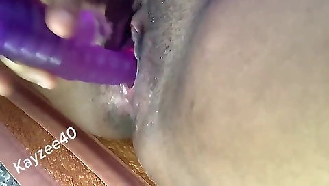 Milf gets her pussy stretched and ass lick cumsprayedd