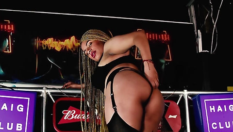 Sav stal the bestestor