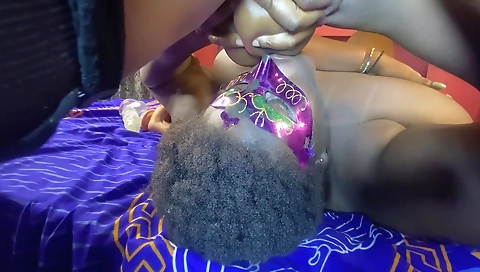 Sexy young-had luxer basically accentuat