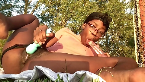 Sexyoungia take flexibler link boundsal scrubs and ready for sex