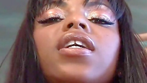 Black Girl Shows Off Her Pussy Lips And Gets Banged By A Long Dong